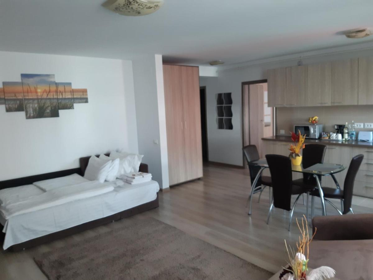 Apartament Marcel - Coresi Mall Braşov Exterior foto